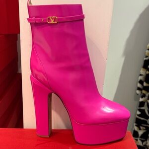 Valentino Vibrant Pink Platform Boots